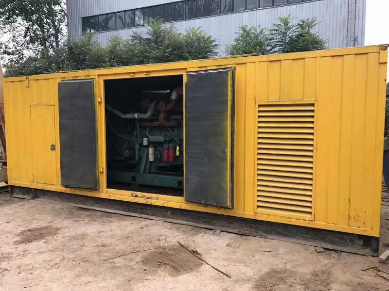 阿坝柴油发电机组滤清器内充满机油但压力不足如何进行故障排查？