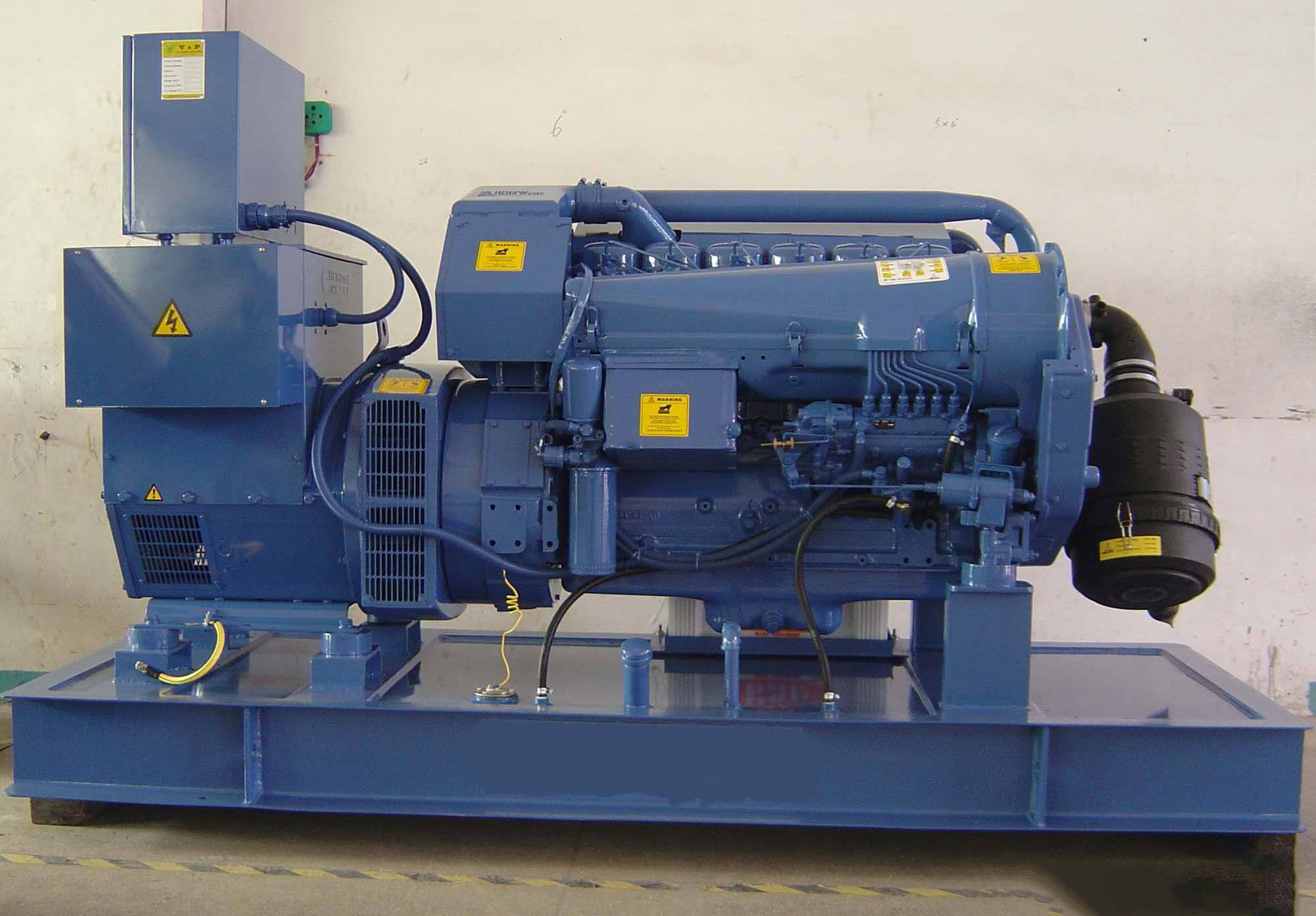 阿坝汽油发电机组冬季启动前，电瓶需要做哪些检查和维护？