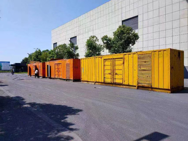 阿坝环境温度变化对柴油发电机组的性能有哪些具体影响？